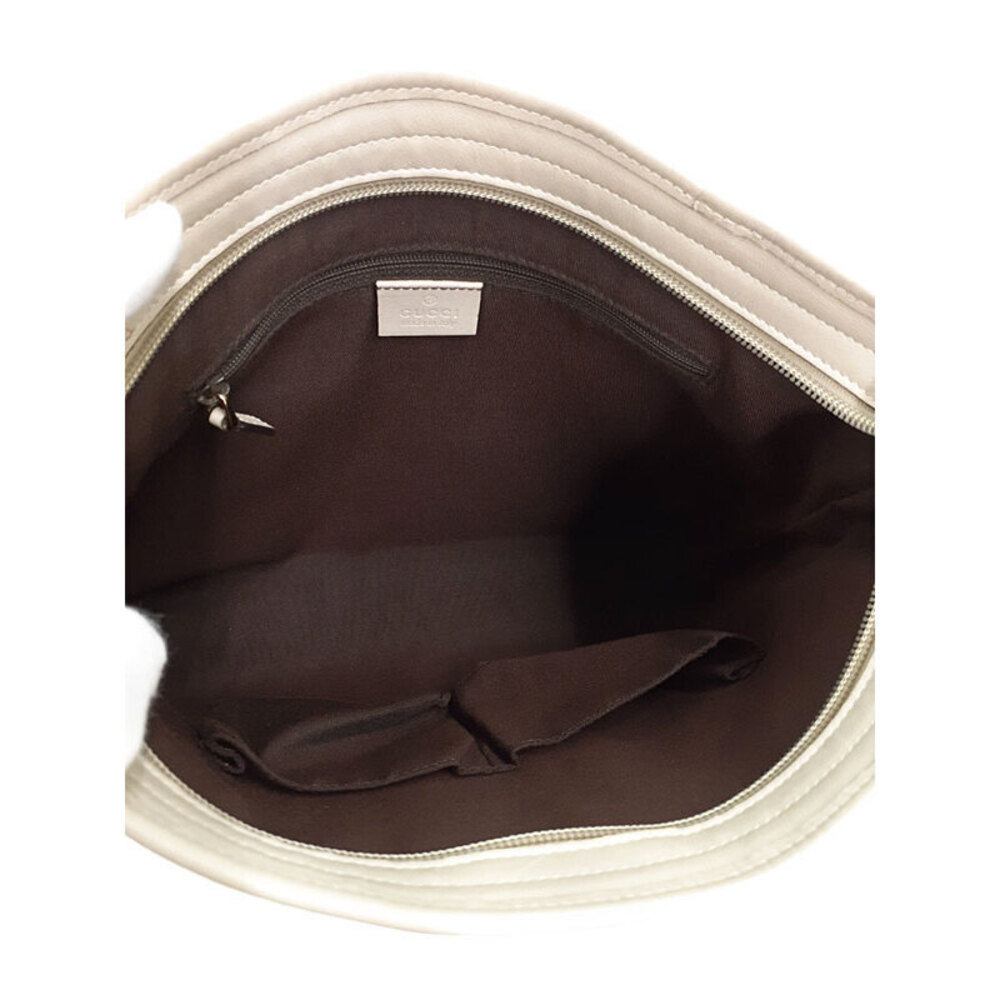 Gucci GG Canvas Messenger Crossbody Bag Brown - Picture 3 of 9